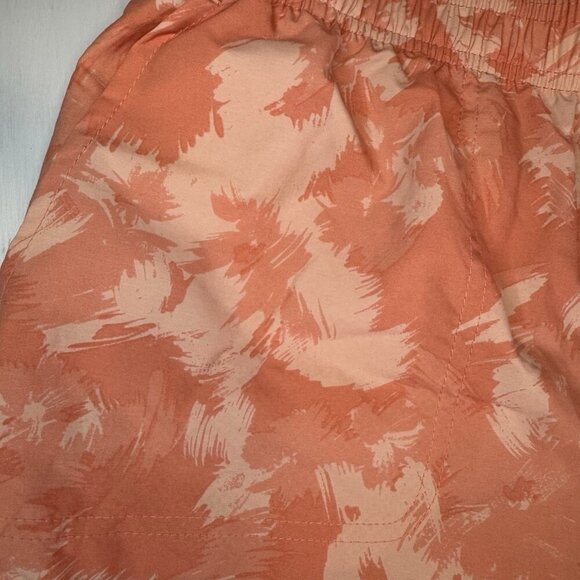 NWT Columbia Walnut River Printed Shorts Womens Small Orange 5" Performance NEW - Picture 4 of 12